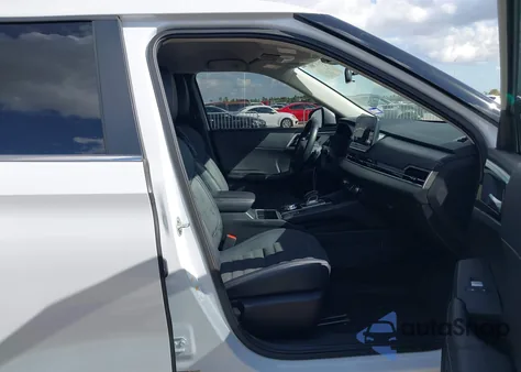 2024 Mitsubishi Outlander Se 2.5 2Wd/Se Black Edition S-Awc/Se Black Edition W/Pano Roof S-Awc from USA, damaged, VIN JA4J3VA83RZ080474